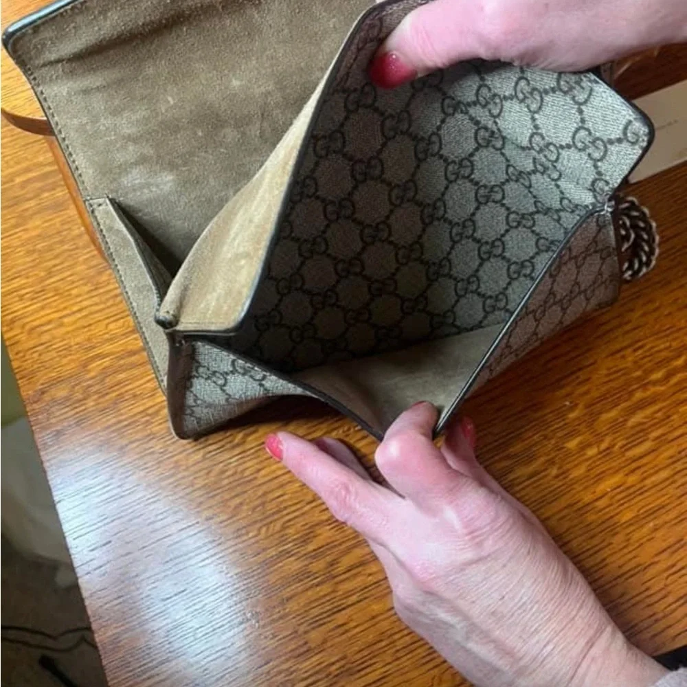 ***AUTHENTIC*****Gucci Dionysus Medium Shoulder Bag with Chain Strap